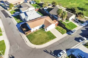 7517 Addison Way, Sacramento, CA 95822 - Photo 31