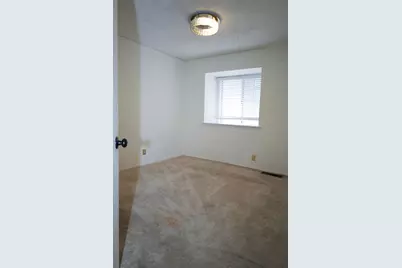 5808 Gentry Avenue, Stockton, CA 95210 - Photo 15