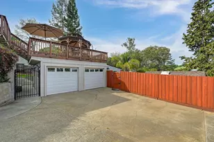 893 Shasta Cir, El Dorado Hills, CA 95762 - Photo 5