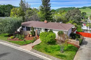 893 Shasta Cir, El Dorado Hills, CA 95762 - Photo 3