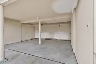 3137 Occidental Dr, Sacramento, CA 95826 - Photo 37