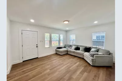 112 Woodrow Avenue, Bakersfield, CA 93308 - Photo 3