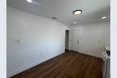 112 Woodrow Avenue, Bakersfield, CA 93308 - Photo 33