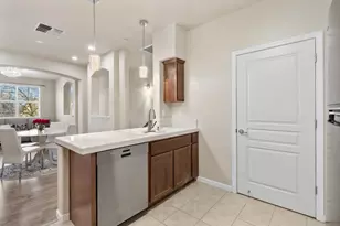 9640 Coney Island Cir, Elk Grove, CA 95758 - Photo 23