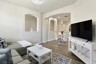 9640 Coney Island Cir, Elk Grove, CA 95758 - Photo 11