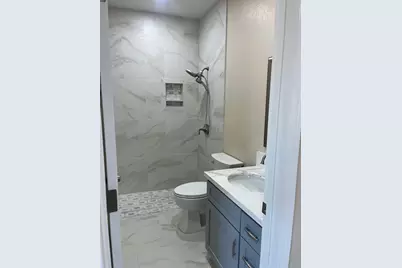 8230 Lake Shore Drive, Chowchilla, CA 93610 - Photo 11