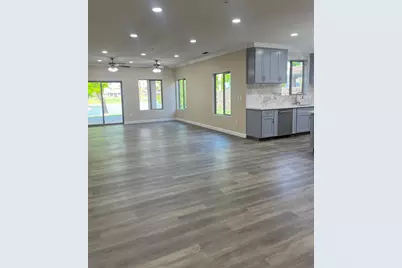 8230 Lake Shore Drive, Chowchilla, CA 93610 - Photo 9