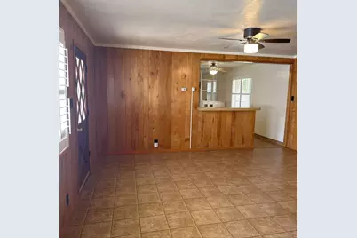 1919 W Mendocino Avenue, Stockton, CA 95204 - Photo 11