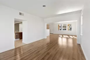 11125 Graeton Cir, Mather, CA 95655 - Photo 9