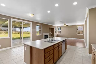 11125 Graeton Cir, Mather, CA 95655 - Photo 21