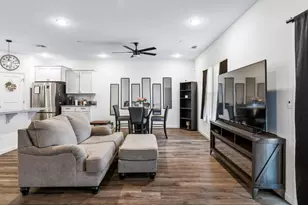 526 Bedfordshire Dr, Patterson, CA 95363 - Photo 9