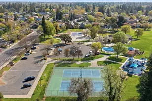 820 Woodside Ln, Sacramento, CA 95825 - Photo 25