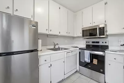 820 Woodside Lane #E.. 3, Sacramento, CA 95825 - Photo 13