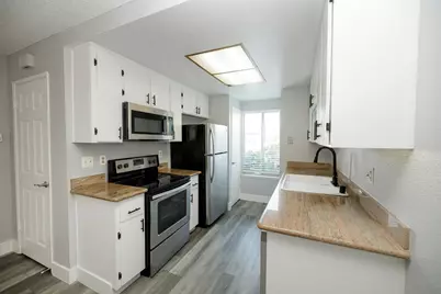 1313 Floyd Avenue #122, Modesto, CA 95355 - Photo 17