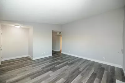 1313 Floyd Avenue #122, Modesto, CA 95355 - Photo 11