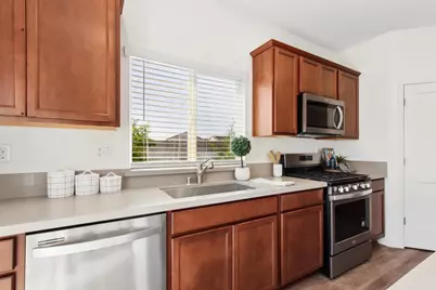 2100 Soza Place, Woodland, CA 95776 - Photo 25