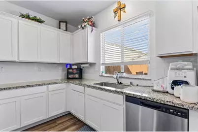 1257 Callison Way, Plumas Lake, CA 95961 - Photo 11