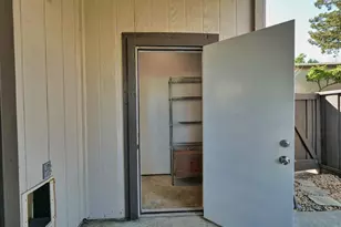 1423 Hull Ln, Martinez, CA 94553 - Photo 41