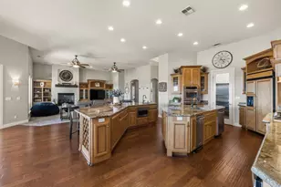 2480 Country Ln, Auburn, CA 95603 - Photo 15