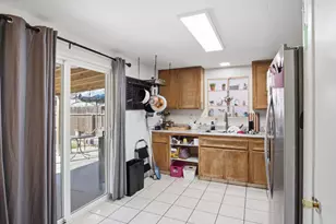 613 Laurel Ave, Modesto, CA 95351 - Photo 9