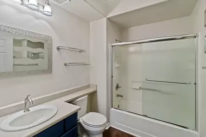 5201 Laguna Oaks Drive #191, Elk Grove, CA 95758 - Photo 15