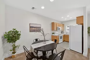 1728 27th St, Sacramento, CA 95816 - Photo 23