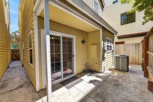 1728 27th St, Sacramento, CA 95816 - Photo 41