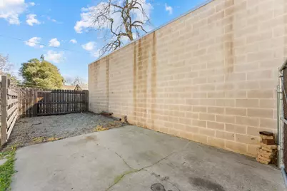 629 Oak Street, Roseville, CA 95678 - Photo 45