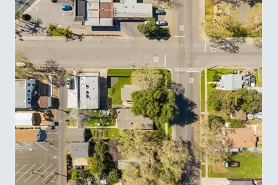 629 Oak Street, Roseville, CA 95678 - Photo 59