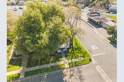 629 Oak Street, Roseville, CA 95678 - Photo 53