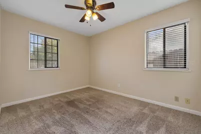 931 Amberwood Rd, Sacramento, CA 95864 - Photo 13