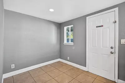 3813 23rd Avenue, Sacramento, CA 95820 - Photo 17