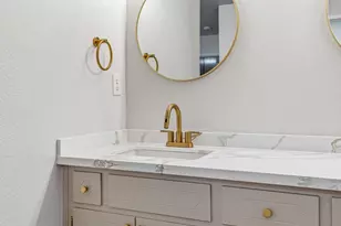 2227 Stanfield Dr, Stockton, CA 95209 - Photo 41