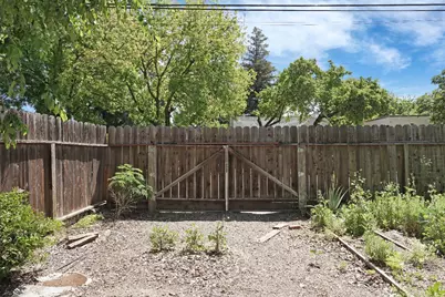 845 W Magnolia Street, Stockton, CA 95203 - Photo 35