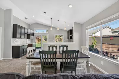 9074 Paseo Grande Way, Elk Grove, CA 95758 - Photo 17