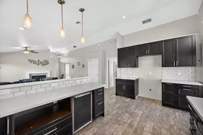 9074 Paseo Grande Way, Elk Grove, CA 95758 - Photo 15