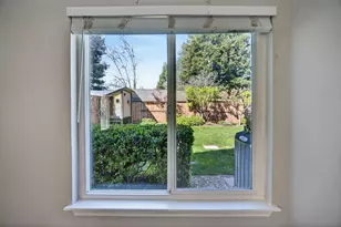 9074 Paseo Grande Way, Elk Grove, CA 95758 - Photo 35