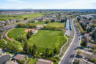 9074 Paseo Grande Way, Elk Grove, CA 95758 - Photo 55