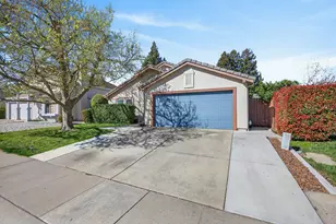 9074 Paseo Grande Way, Elk Grove, CA 95758 - Photo 3