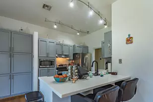 1418 Mother Lode Dr, Roseville, CA 95661 - Photo 19