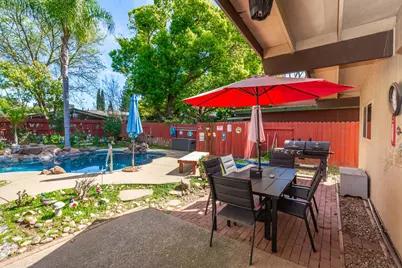 8772 Contemporary Court, Elk Grove, CA 95624 - Photo 47