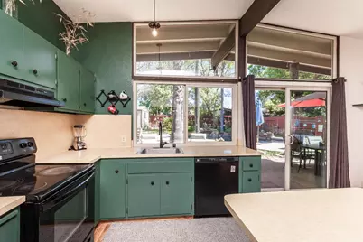 8772 Contemporary Court, Elk Grove, CA 95624 - Photo 19