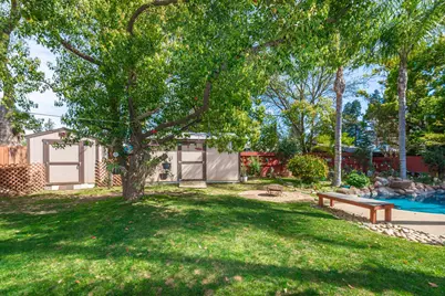 8772 Contemporary Court, Elk Grove, CA 95624 - Photo 57