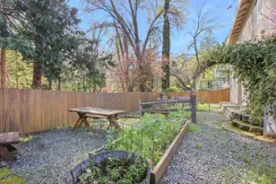 946 Bartlett Ave, Placerville, CA 95667 - Photo 23