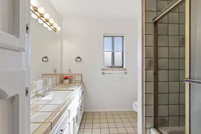 2315 W Vine Street, Lodi, CA 95242 - Photo 21