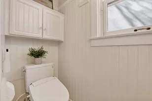 560 46th St, Sacramento, CA 95819 - Photo 29