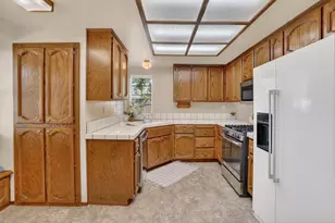 6417 Paseo Del Sol Way, Elk Grove, CA 95758 - Photo 7