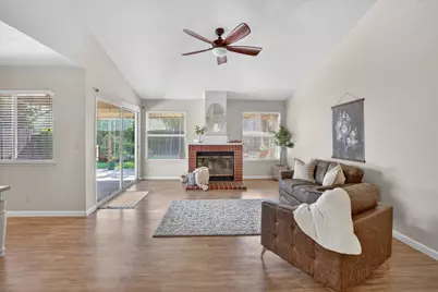 6417 Paseo Del Sol Way, Elk Grove, CA 95758 - Photo 11