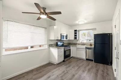 6008 Rye Way, Carmichael, CA 95608 - Photo 3