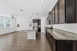 2432 Middlebury Dr, Lathrop, CA 95330 - Photo 15